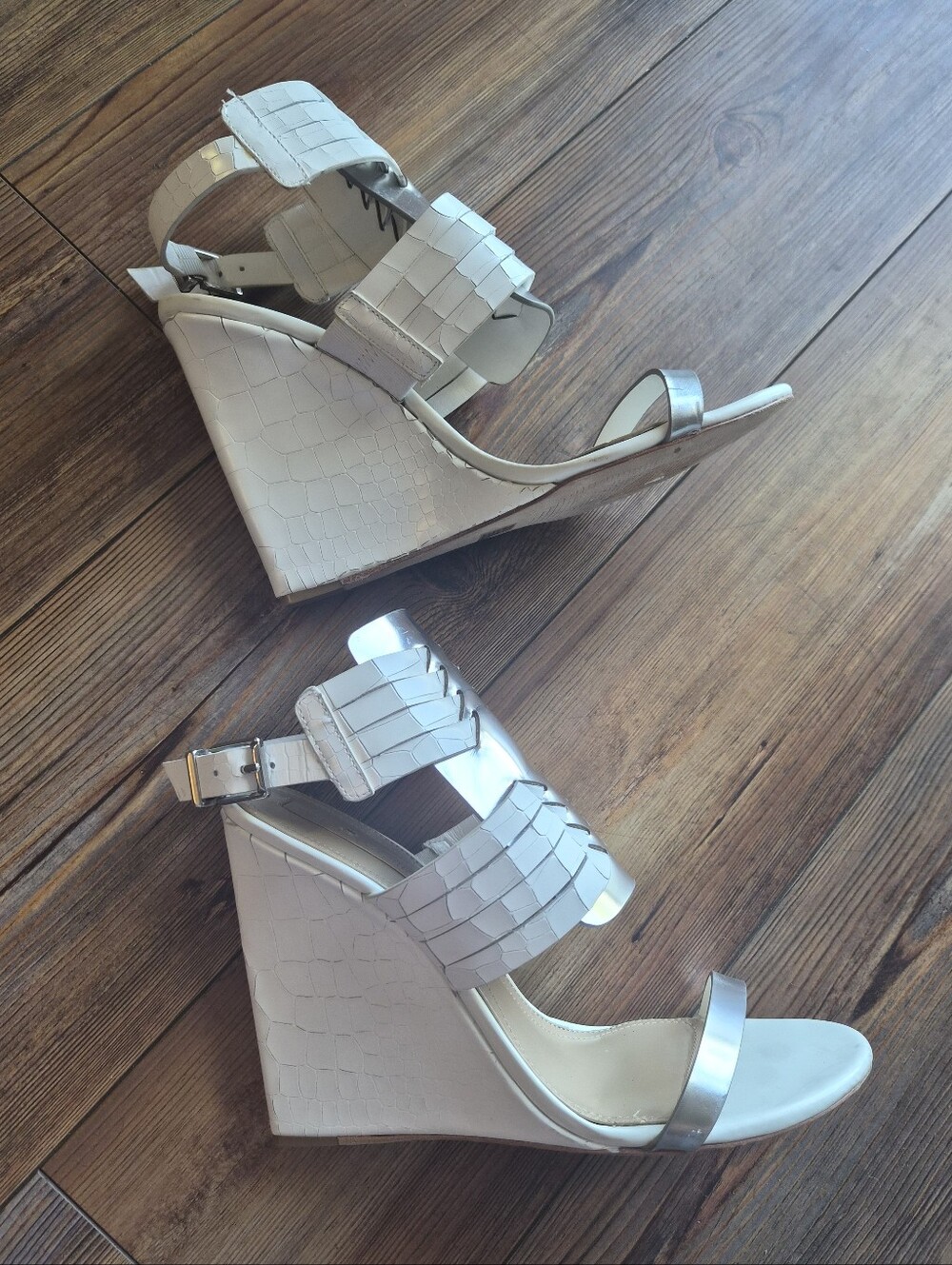BCBGMaxAzria Vanny White and Metallic Silver Wedge Sandals- Size 10 - Picture 8 of 11